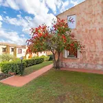 Semesterbostad Uliveto Oasis - By Searly Agrustos