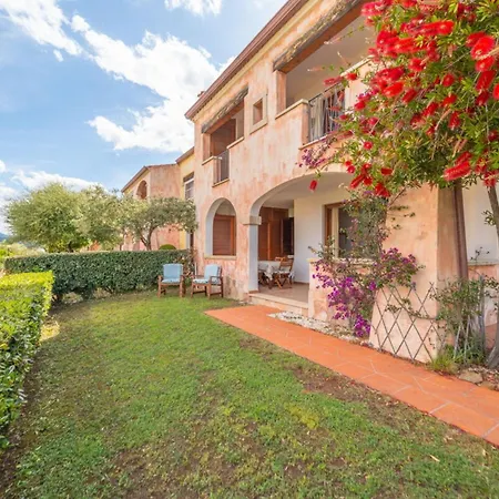Holiday home Uliveto Oasis By Searly