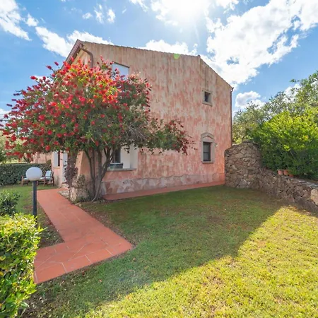 Holiday home Uliveto Oasis By Searly